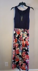 Sleeveless Maxi Dress Medium